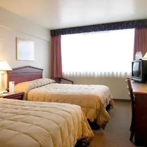 Howard Johnson Plaza Hotel Vancouver Hotel