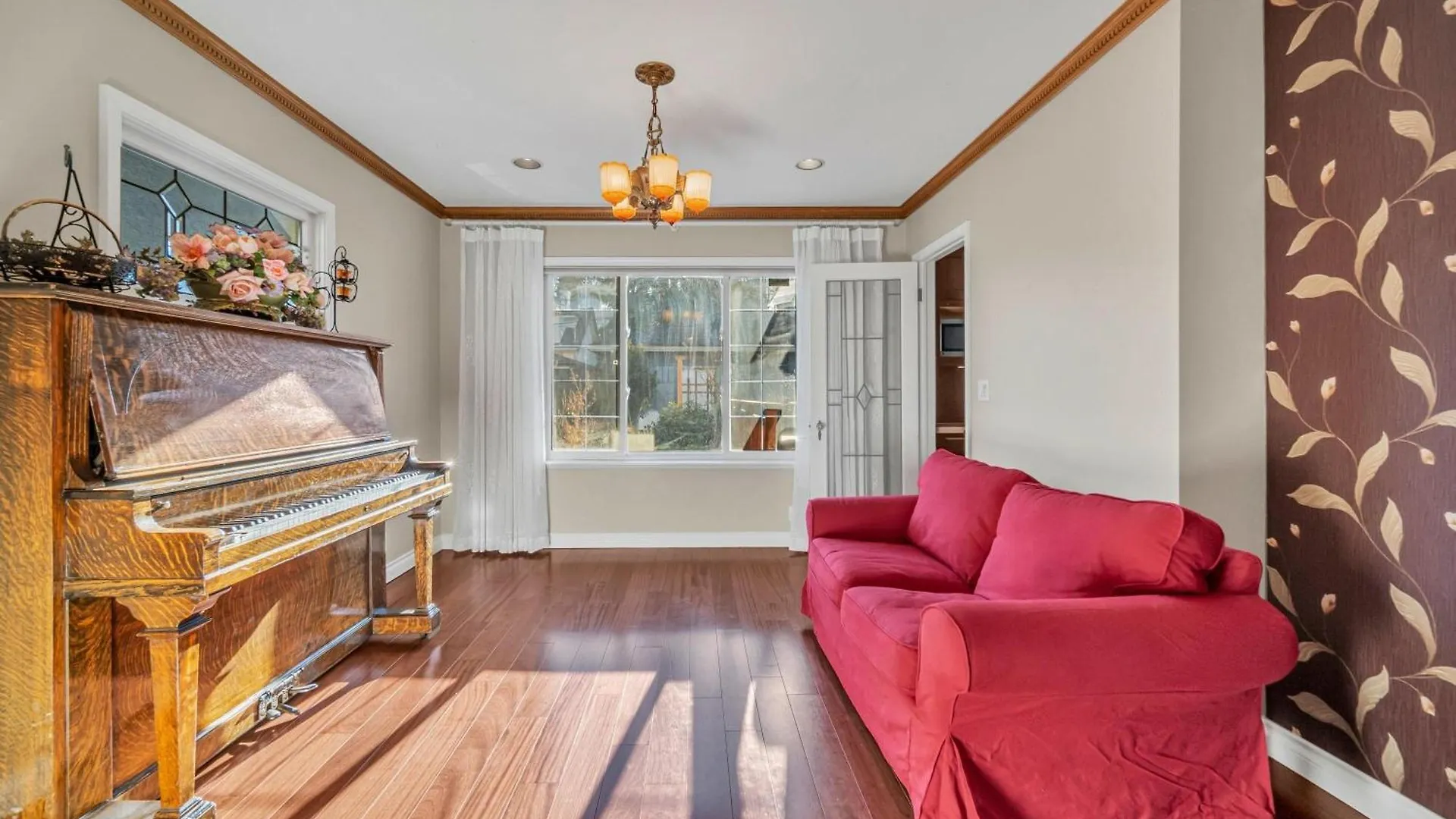 Guest house Cozy Dunbar 3 Beds Home W/ Views Vancouver