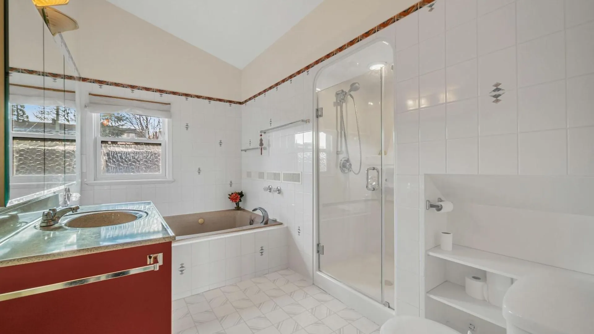 Cozy Dunbar 3 Beds Home W/ Views Vancouver Guest house